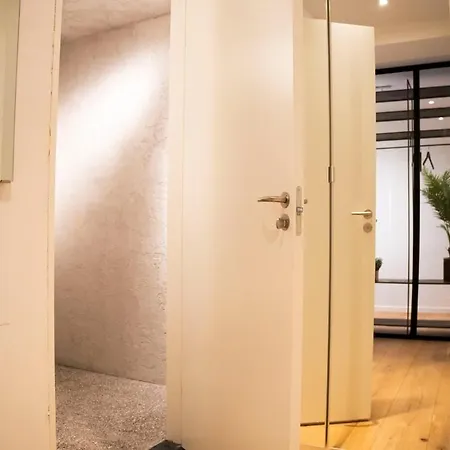 Exclusive Nyhavn For Six A Rare Find Appartement Kopenhagen